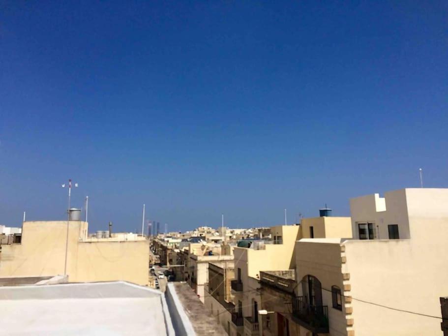 May Flower: Modern Flat Close To Airport/Bus Stops Tarxien Dış mekan fotoğraf