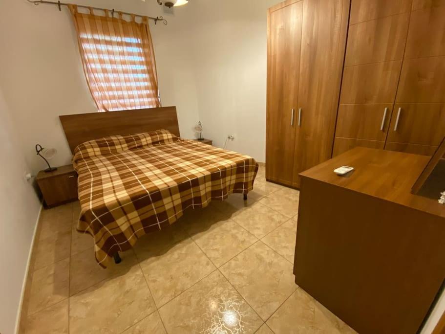 May Flower: Modern Flat Close To Airport/Bus Stops Tarxien Dış mekan fotoğraf